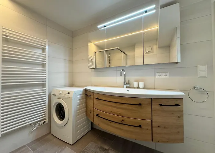 Talblick - Mit Panorama Treffen am Ossiacher See